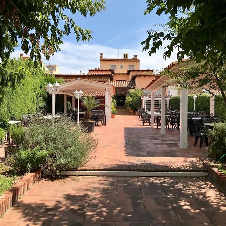 Hostal Can Pou Vidreres Bagian luar foto